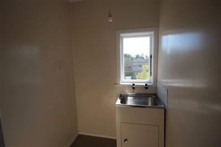 Photo of property in 17 Montrose Avenue, Culverden, 7392