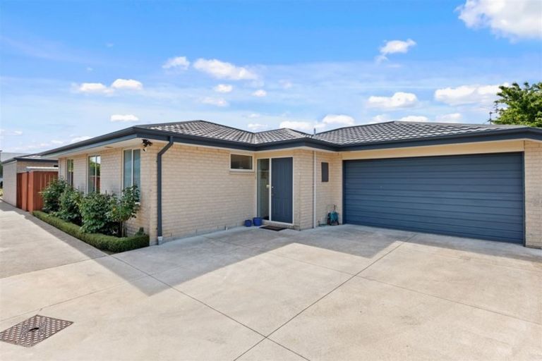 Photo of property in 39a Becmead Drive, Harewood, Christchurch, 8051