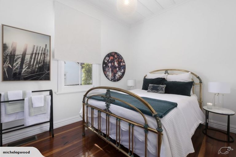 Photo of property in 1/86 Birkenhead Avenue, Birkenhead, Auckland, 0626