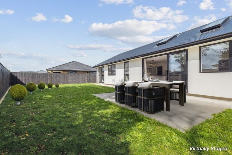 Photo of property in 74 Turuturu Road, Hawera, 4674