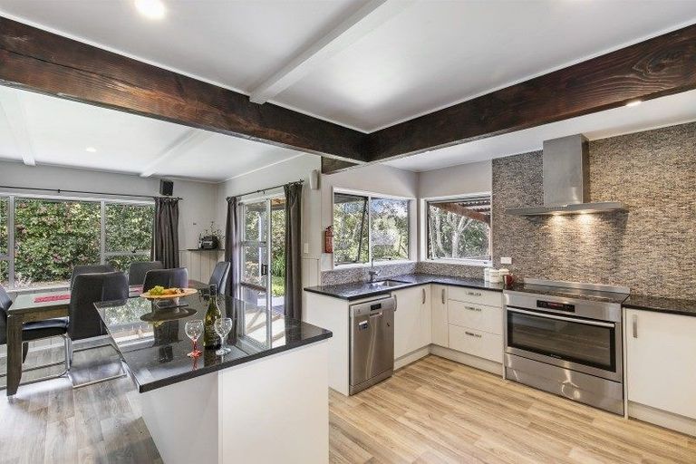 Photo of property in 96 Hatton Road, Awhitu, Waiuku, 2684