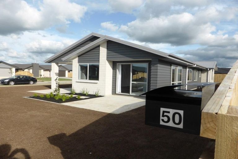 Photo of property in 50 Penetaka Heights, Pyes Pa, Tauranga, 3112