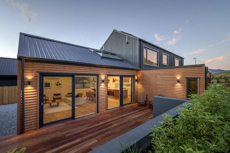 Photo of property in 35 Jack Hanley Drive, Jacks Point, Queenstown, 9371