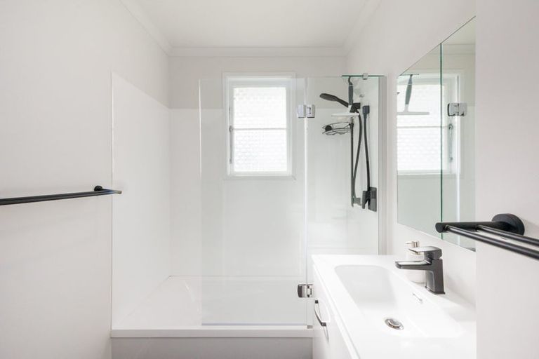 Photo of property in 17 Cavendish Crescent, Awapuni, Palmerston North, 4412