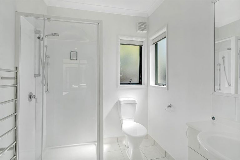 Photo of property in 65 Coolspring Way, Redwood, Christchurch, 8051