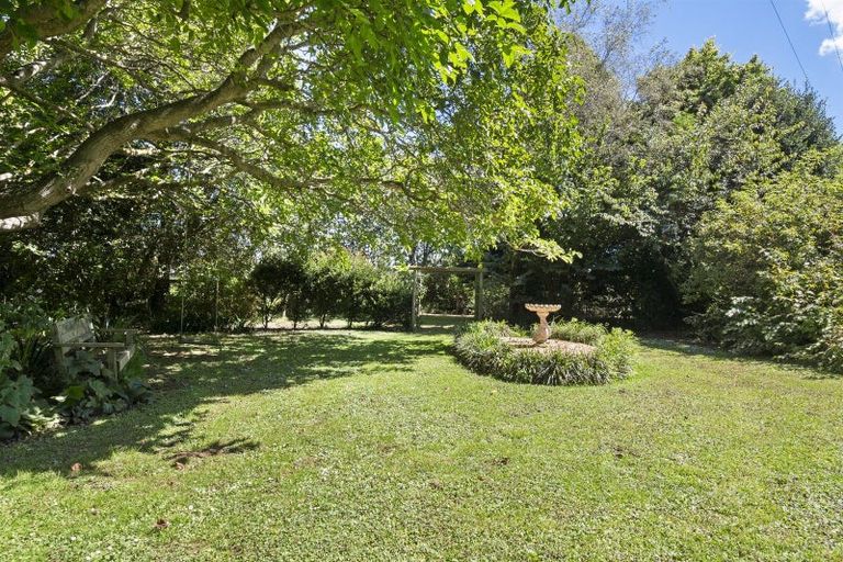 Photo of property in 2330 Kimbolton Road, Kiwitea, Feilding, 4777