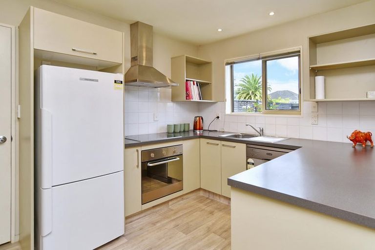Photo of property in 14 Fulham Street, Islington, Christchurch, 8042
