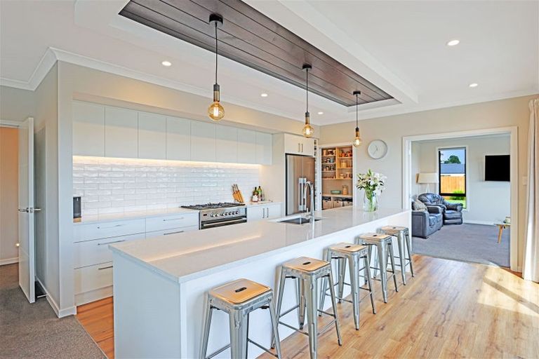 Photo of property in 2 Kelburn Place, Tinwald, Ashburton, 7700