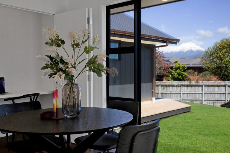 Photo of property in 10c Anderson Way, Highlands Park, New Plymouth, 4312