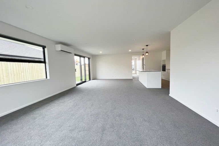 Photo of property in 3 Sarah Nicholls Street, Belfast, Christchurch, 8051