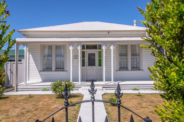 Photo of property in 102 Perry Street, Masterton, 5810