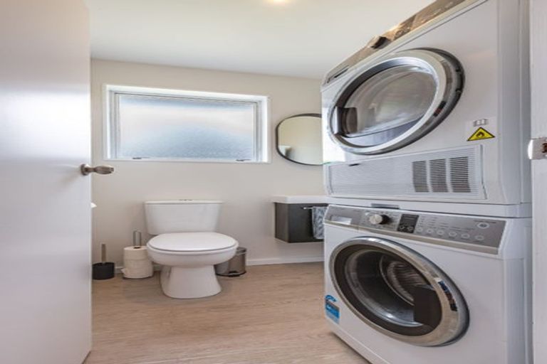 Photo of property in 73 Sea Vista Drive, Pukerua Bay, 5026