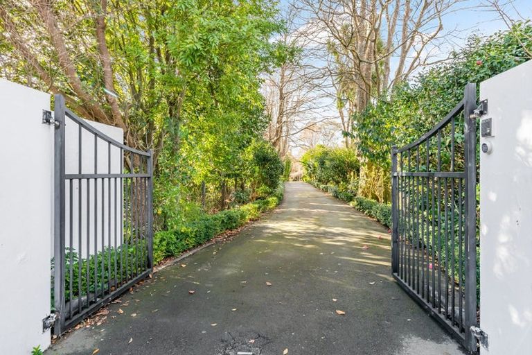 Photo of property in 113 Woburn Road, Woburn, Lower Hutt, 5010