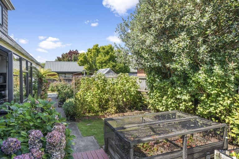 Photo of property in 149 Hawthornden Road, Avonhead, Christchurch, 8042