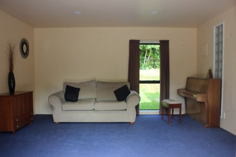 Photo of property in 31a Nikau Street, Inglewood, 4330