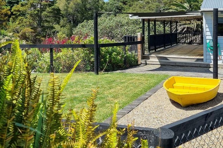 Photo of property in 57 Hauraki Road, Leigh, Warkworth, 0985