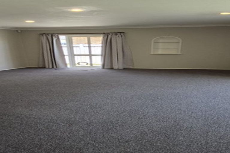 Photo of property in 22 Valley Road, Pukekohe, 2120