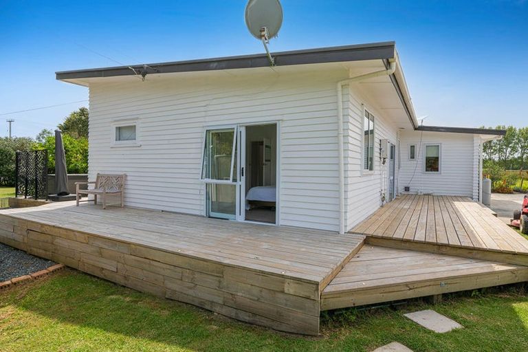 Photo of property in 2744 Kaipara Coast Highway, Glorit, Warkworth, 0984