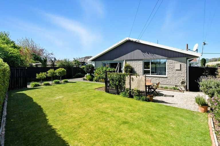 Photo of property in 6 Kennedys Bush Road, Halswell, Christchurch, 8025
