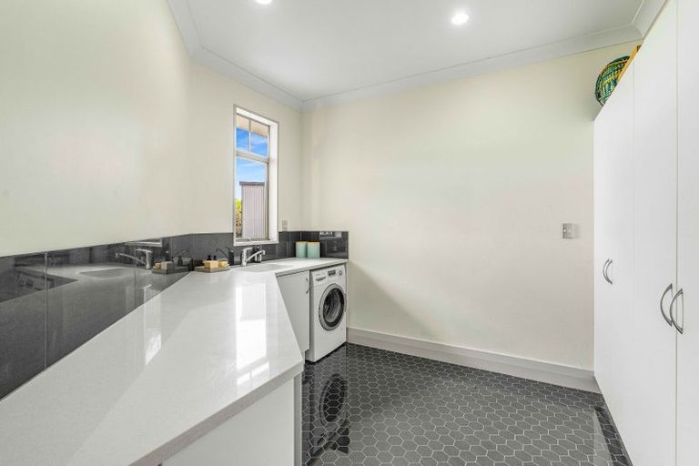 Photo of property in 25 Rewa Rewa Valley, Tairua, 3508