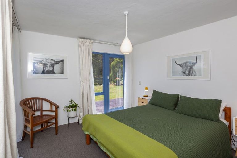 Photo of property in 105 Waterfall Road, Paraparaumu, 5032