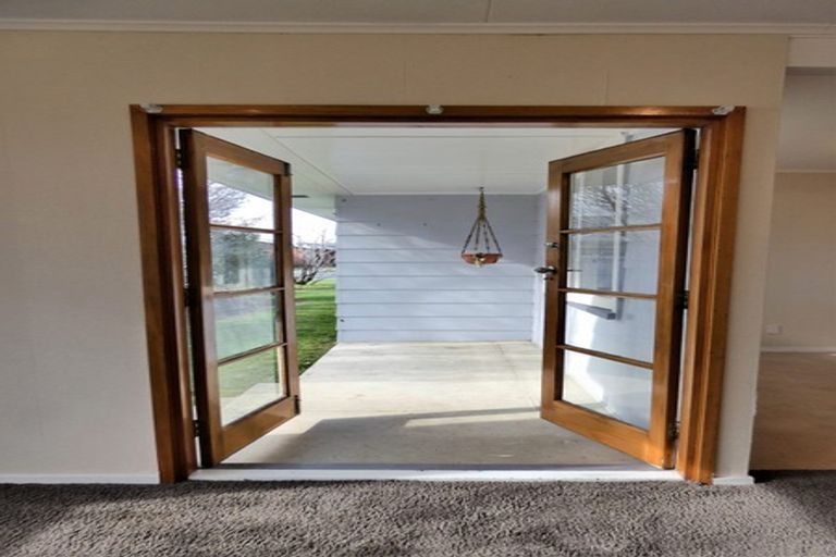 Photo of property in 22 Sword Street, Gore, 9710