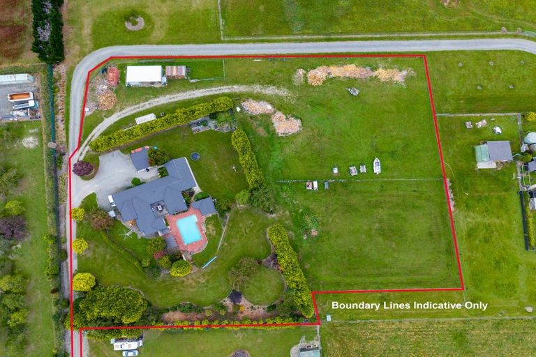 Photo of property in 33 Lynch Road, Levels, Timaru, 7973