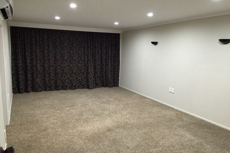 Photo of property in 415 Carrington Street, Upper Vogeltown, New Plymouth, 4310