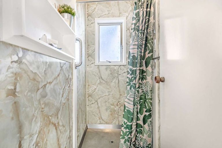 Photo of property in 70 Main Street, Edgecumbe, 3120