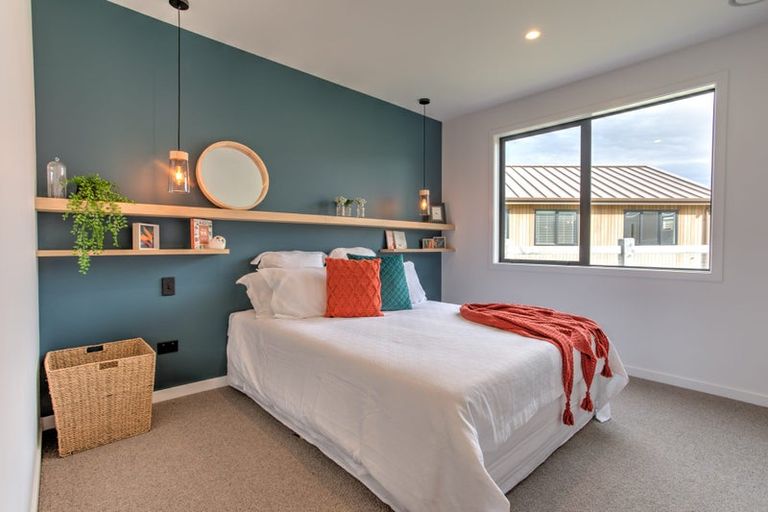 Photo of property in 14 Campbell Road, Wanaka, 9305