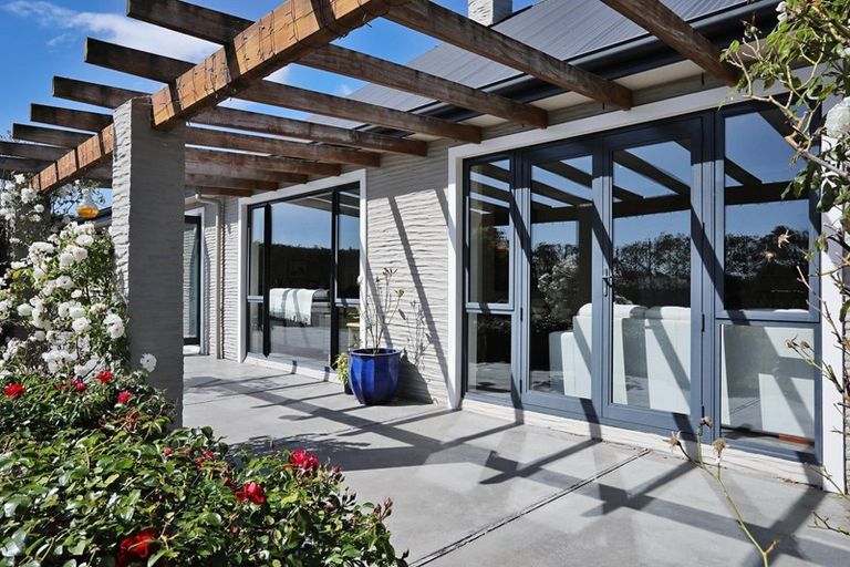 Photo of property in 156 Otatara Road, New River Ferry, Invercargill, 9879