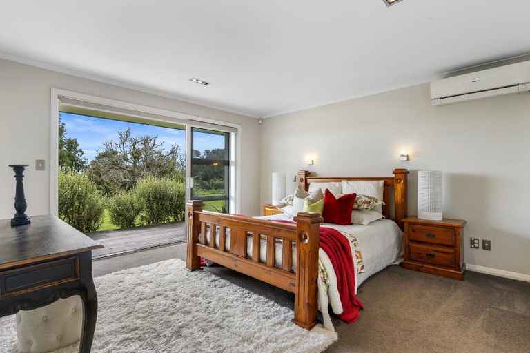 Photo of property in 497 Whitford Road, Whitford, Howick, 2571