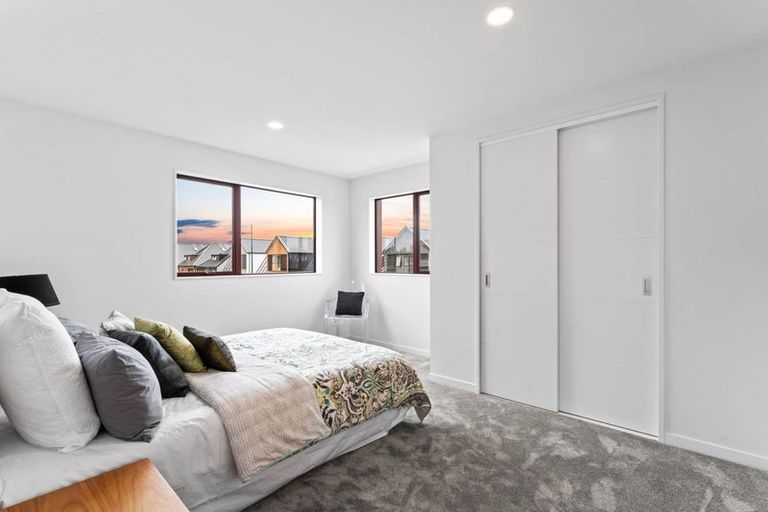 Photo of property in 55 Karaka Village Parade, Karaka, 2580