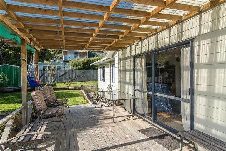 Photo of property in 19b Huia Street, Waikanae, 5036