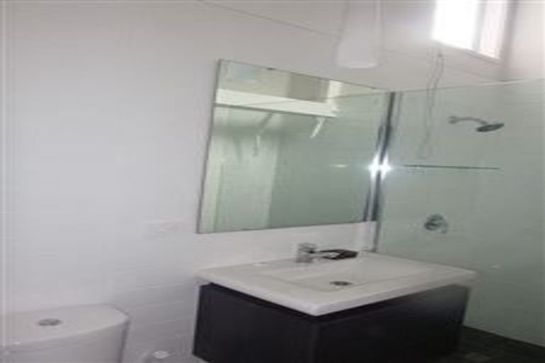 Photo of property in 2/33 Newbridge Place, Ilam, Christchurch, 8041