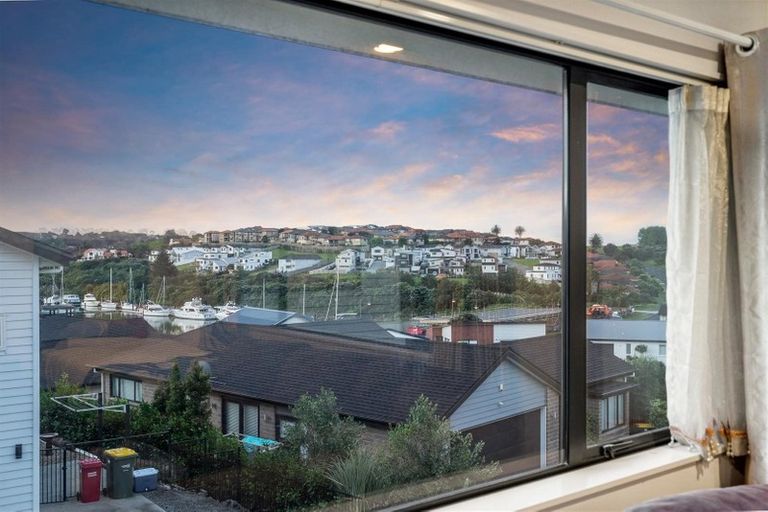 Photo of property in 13 Discovery Drive, Gulf Harbour, Whangaparaoa, 0930