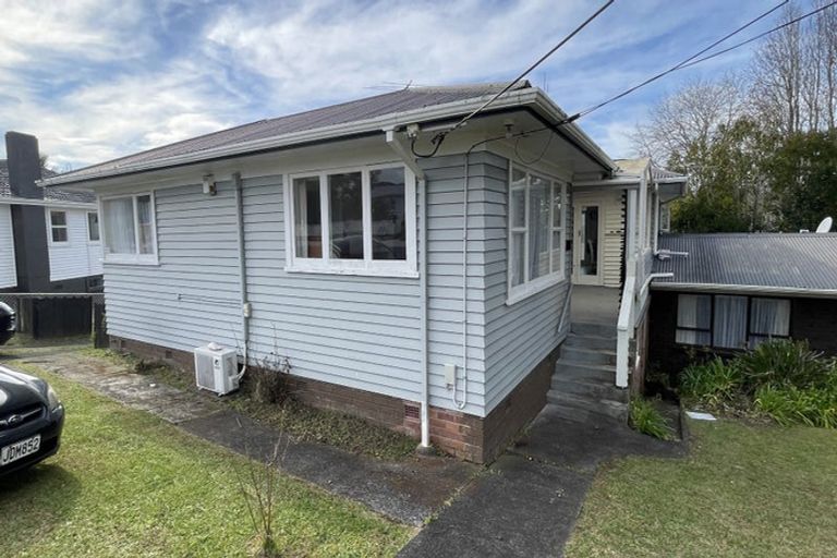 Photo of property in 10 Mildmay Road, Henderson, Auckland, 0610
