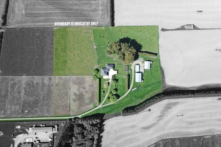 Photo of property in 674 Ryal Bush Wallacetown Road, Wallacetown, Invercargill, 9874