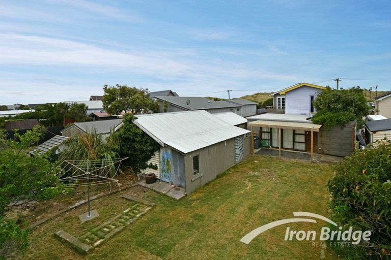 Photo of property in 266 Marine Parade, New Brighton, Christchurch, 8061