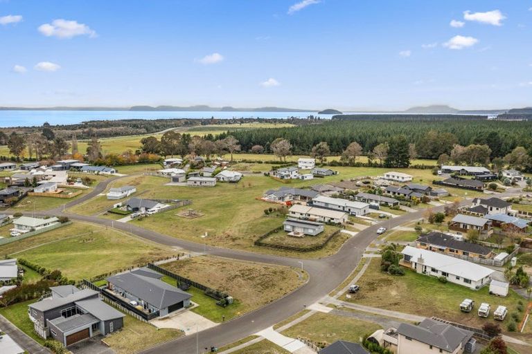 Photo of property in 156 Parekaawa Drive, Motuoapa, 3382