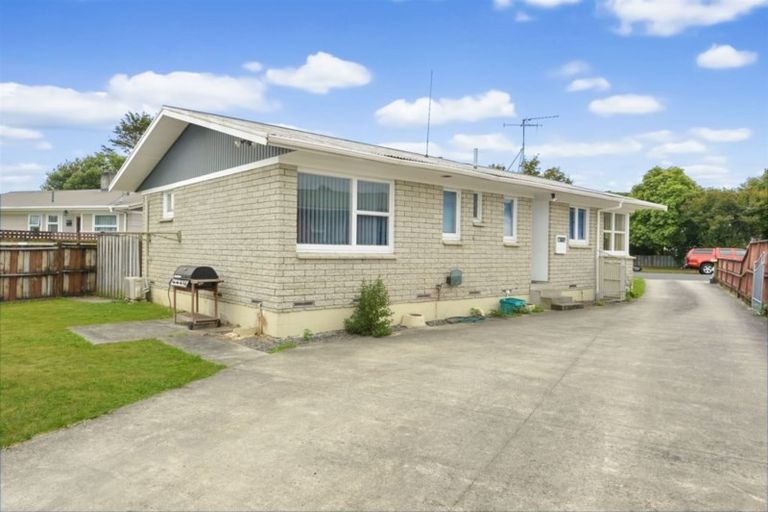 Photo of property in 25 Rosalind Street, Deanwell, Hamilton, 3206