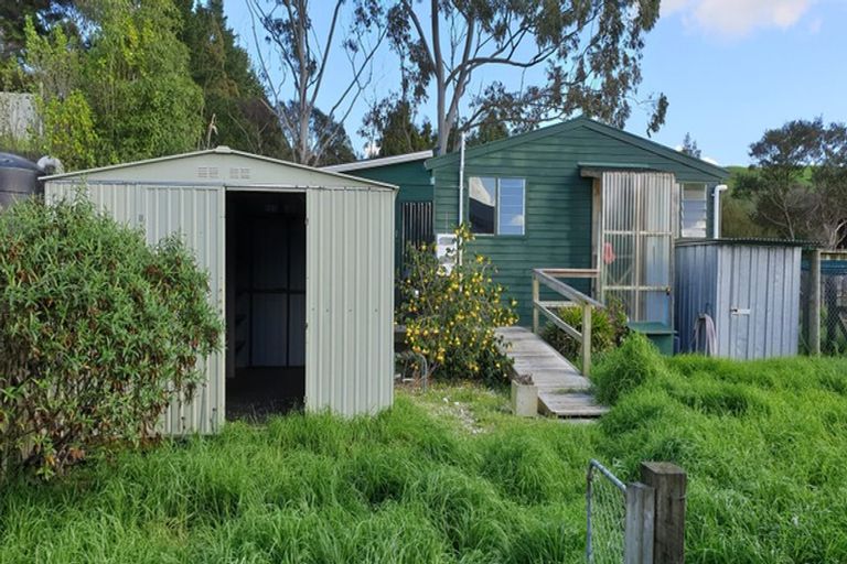 Photo of property in 736 Whakapirau Road, Whakapirau, Maungaturoto, 0583