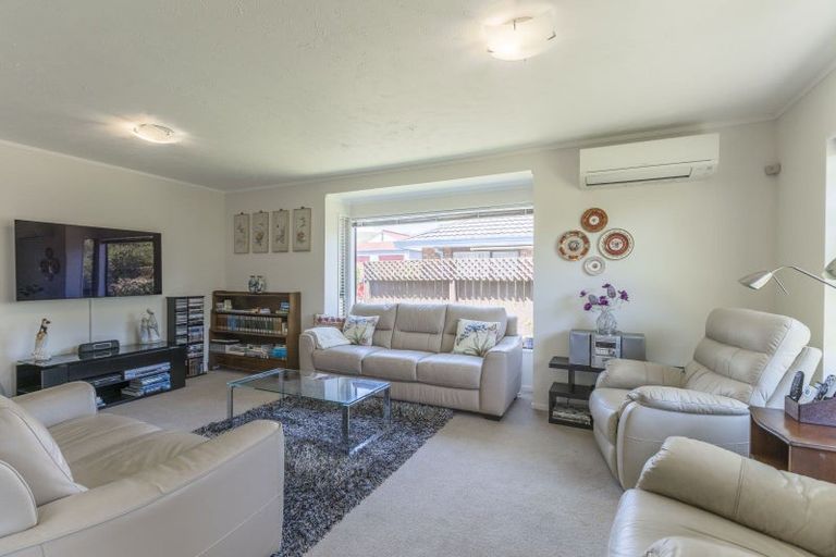 Photo of property in 349b Te Moana Road, Waikanae, 5036