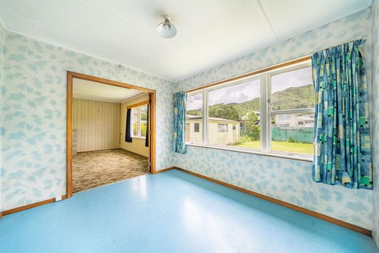 Photo of property in 18 Frederick Street, Wainuiomata, Lower Hutt, 5014