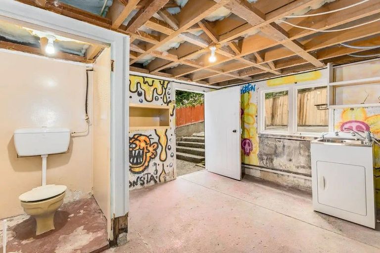 Photo of property in 25 Gordon Road, Plimmerton, Porirua, 5026