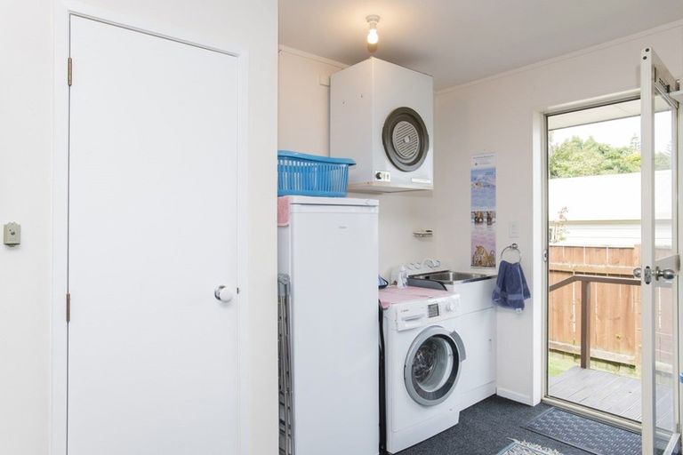 Photo of property in 64 Riverside Road, Whataupoko, Gisborne, 4010