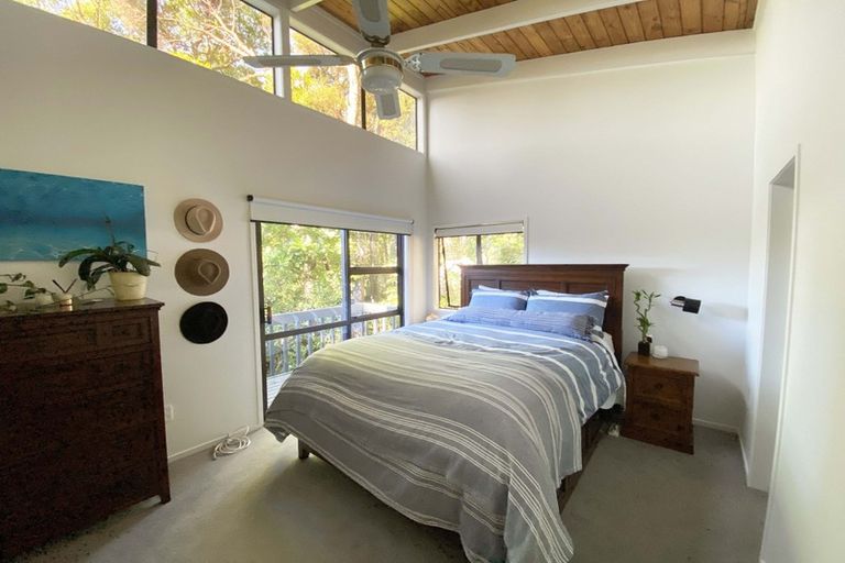 Photo of property in 43 Wirihana Road, Titirangi, Auckland, 0604