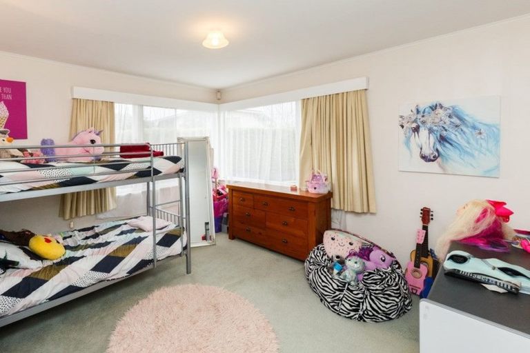 Photo of property in 14 Nairn Crescent, Awapuni, Palmerston North, 4412