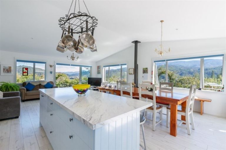 Photo of property in 130 Mytton Heights, Motueka, 7196