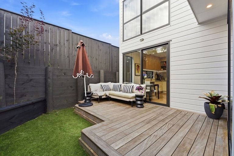 Photo of property in 33e Stanley Avenue, Milford, Auckland, 0620